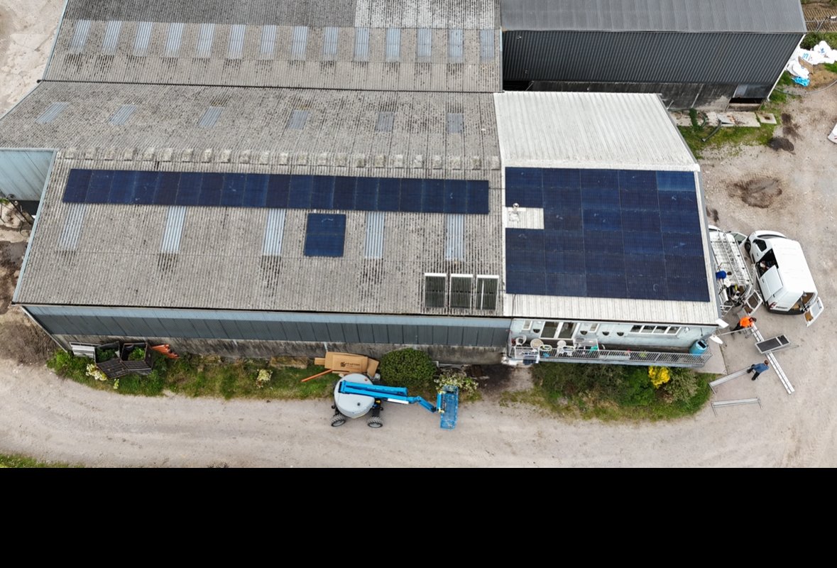 Industrial warehouse solar install